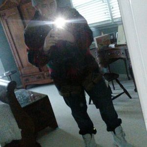 Meet your Posher, Dylan